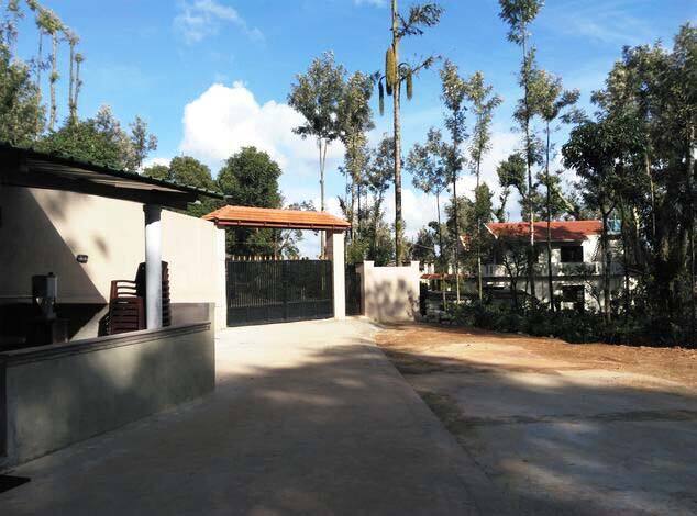 Silver Cloud Homestay, Chikmaglur 3